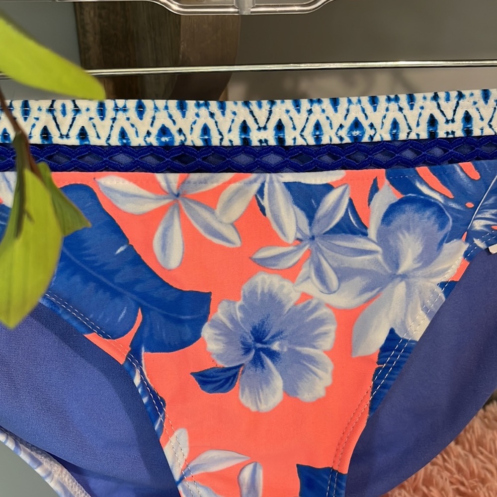 Tropical Bikini Bottom Coral Blue Floral Womens Medium New - Picture 3 of 6